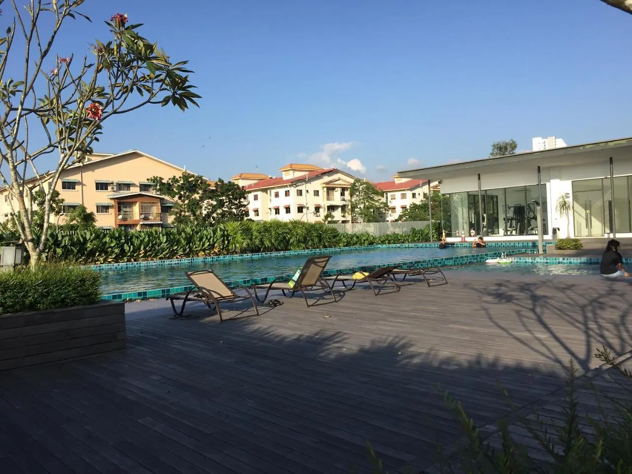 Suritz Condo location